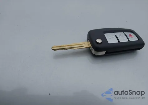 2014 Nissan Rogue S z USA, uszkodzony, nr VIN 5N1AT2MV3EC753181